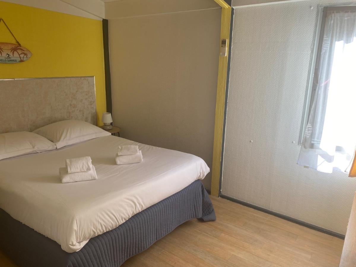 Hostellerie De La Source Arles Bagian luar foto